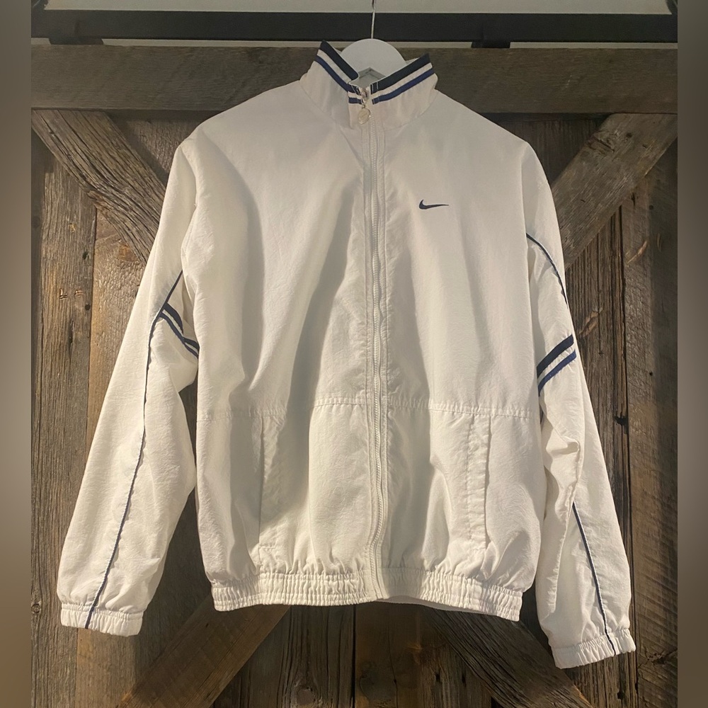Vintage nike woman windbreaker jacket